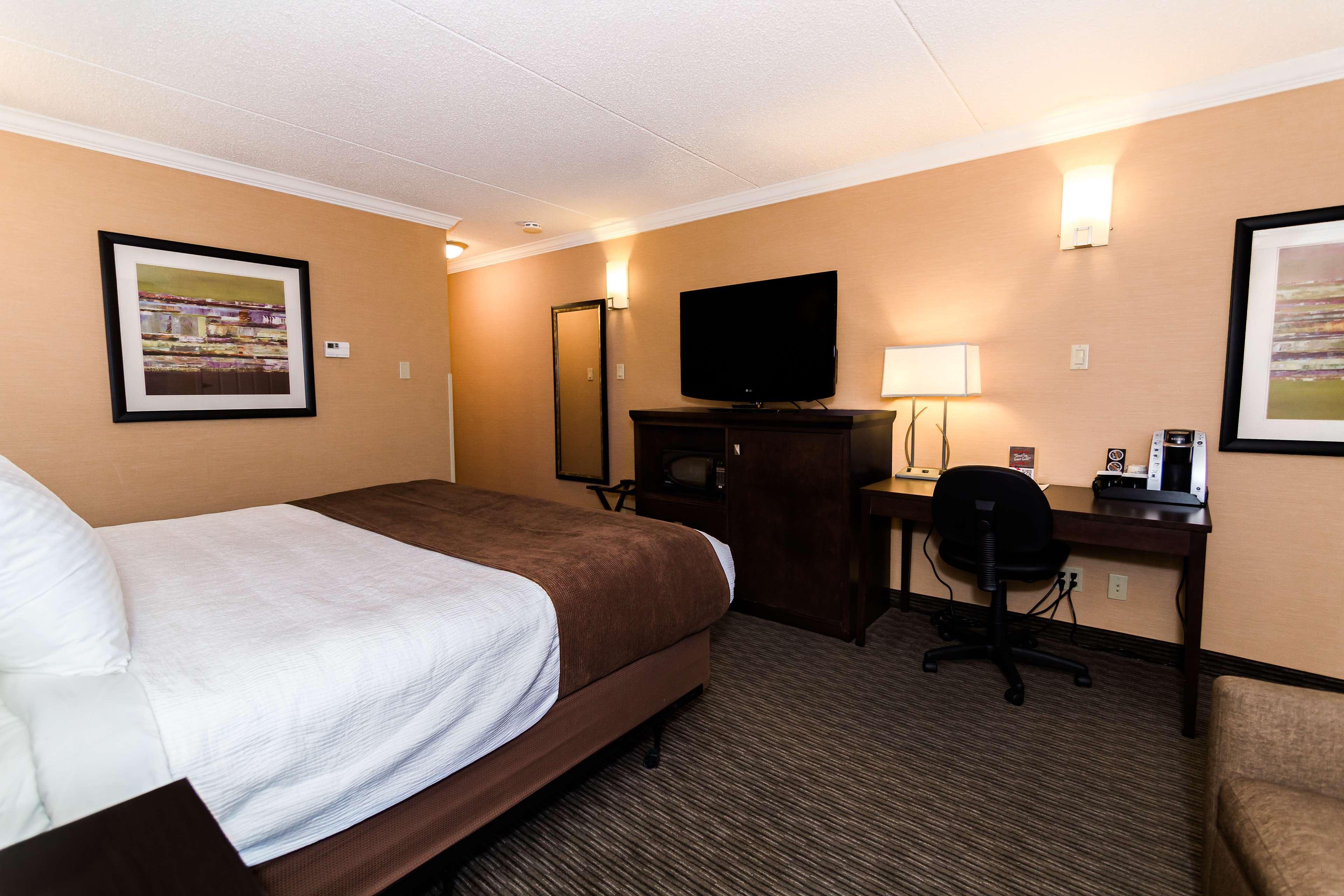 Best Western Plus Dryden Hotel And Conference Centre Exterior photo