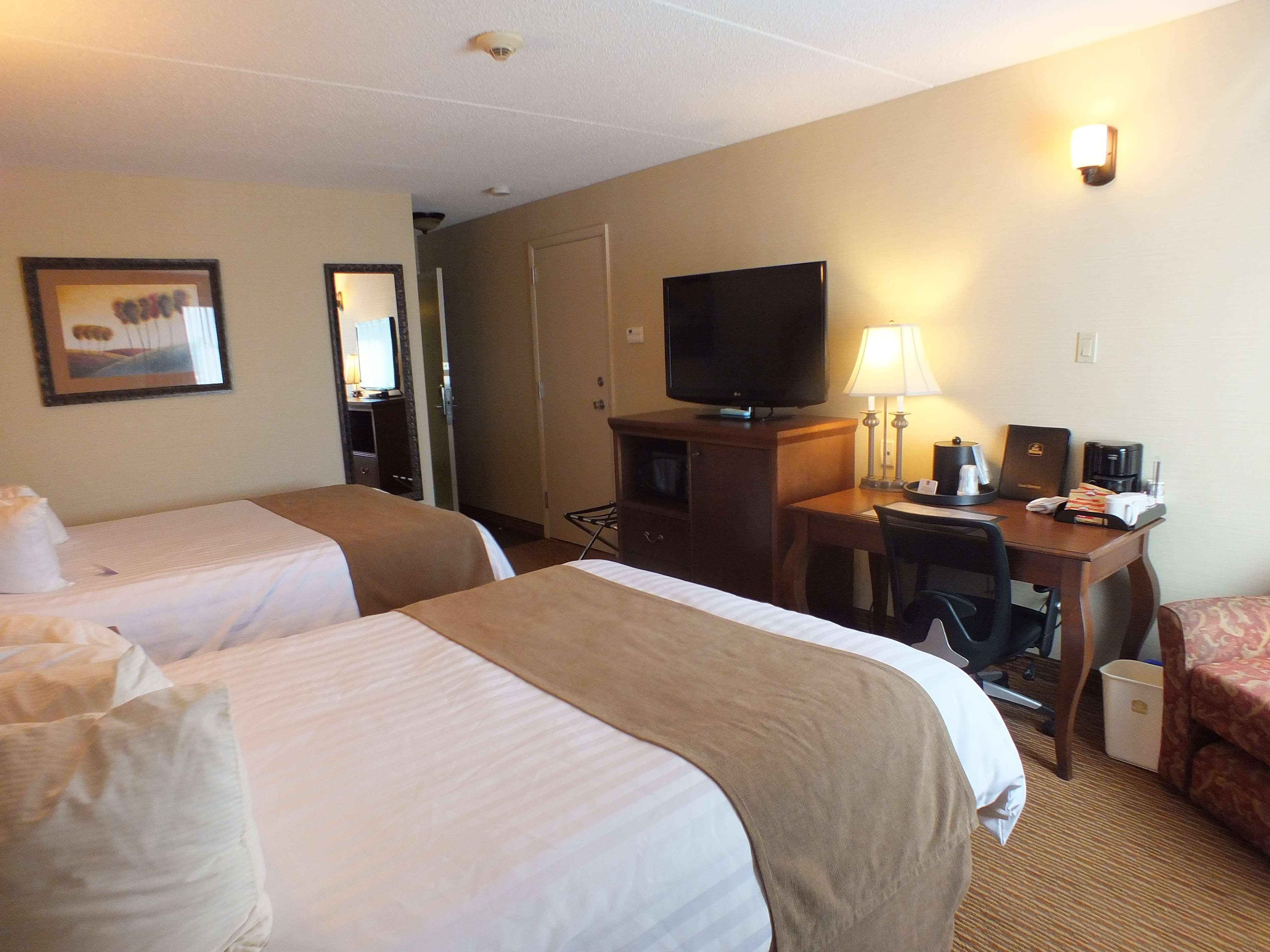 Best Western Plus Dryden Hotel And Conference Centre Exterior photo