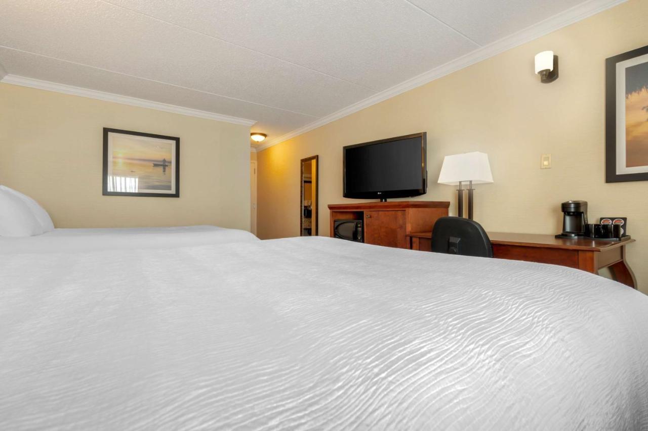 Best Western Plus Dryden Hotel And Conference Centre Exterior photo